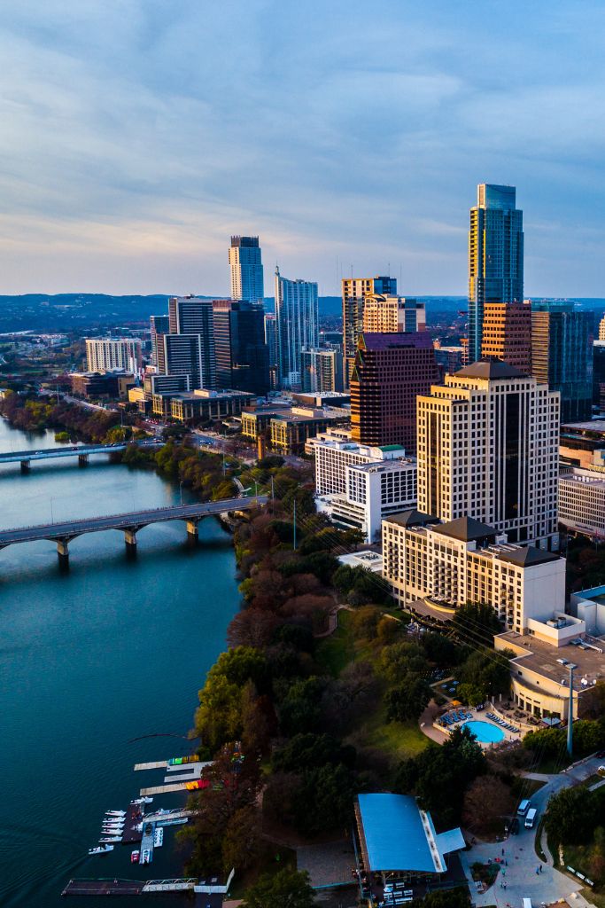 Skyline of Austin, TX showcasing the city's thriving business and technology sectors.