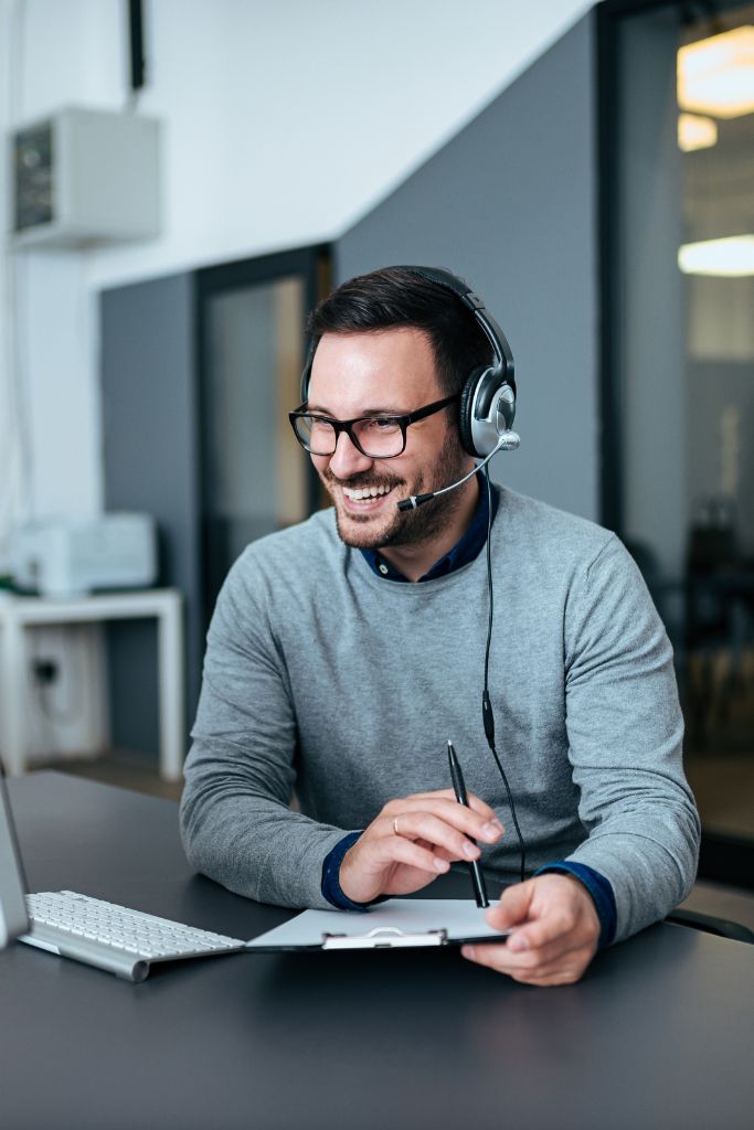 A dedicated IT consultant assists a client remotely, ensuring timely and effective solutions for businesses in Louisville, KY. Our experts provide strategic guidance to optimize technology infrastructure for business growth